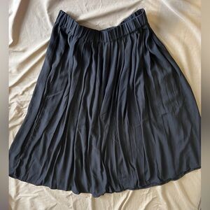 H&M Pleated Midi Skirt